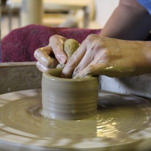 potter, clay, hands-622708.jpg